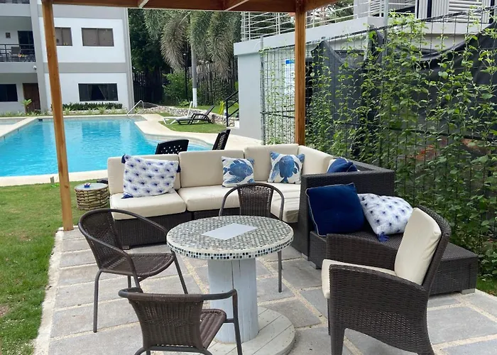 Fun In The Sun, Ground Floor, 2 Bedroom, With Pool, Close To Ocean * Coco